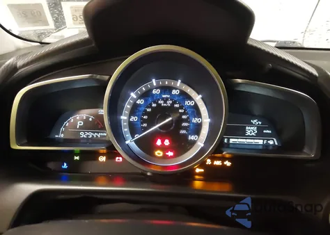 2017 Toyota Yaris Ia z USA, uszkodzony, nr VIN 3MYDLBYV9HY157713